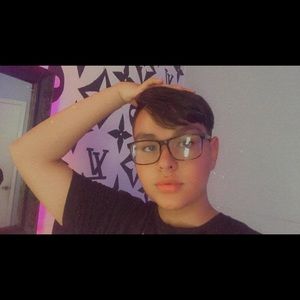 Meet your Posher, Misael